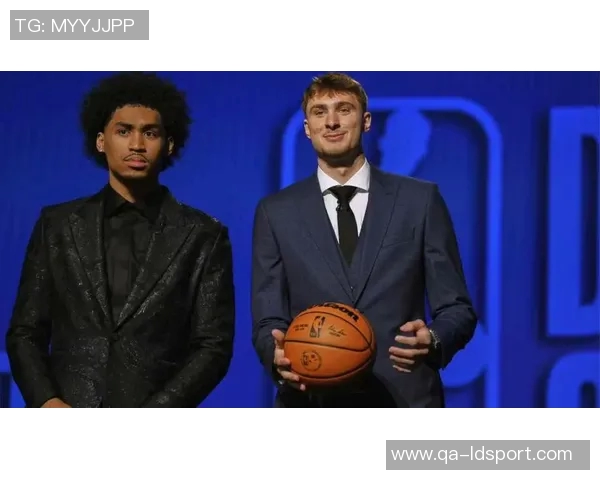 独行侠官推分享明星球员登机合影浓眉克莱弗拉格拉塞尔齐聚一堂 独行侠官推分享明星球员登机合影浓眉克莱弗拉格拉塞尔齐聚一堂