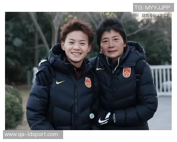 王霜感谢球迷现场支持期待胜利带来狂欢时刻 王霜感谢球迷现场支持期待胜利带来狂欢时刻