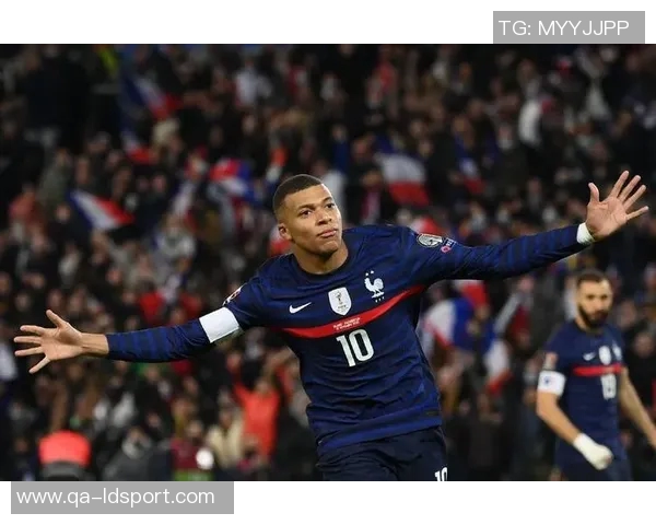 克里斯坦特谈国家队入选：表现出色是晋级世界杯的关键因素